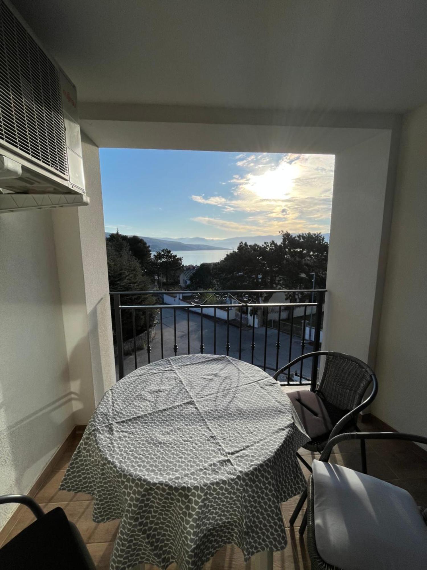 Apartments Amore Baška Eksteriør bilde