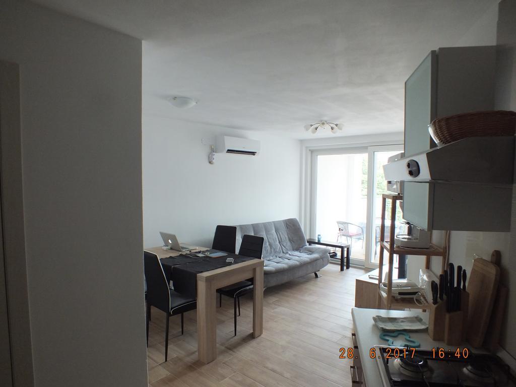 Apartments Amore Baška Eksteriør bilde